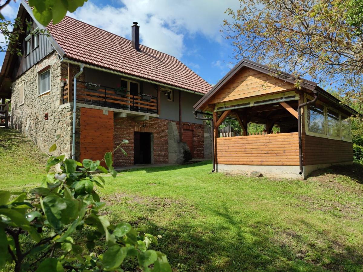 Holiday Home "Sleme" With Jacuzzi, Big Garden And Arbor With Fireplace Skrad エクステリア 写真