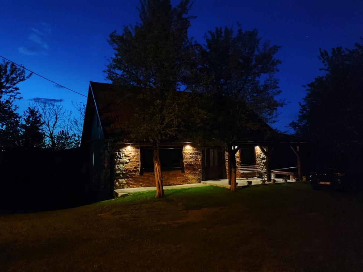 Holiday Home "Sleme" With Jacuzzi, Big Garden And Arbor With Fireplace Skrad エクステリア 写真