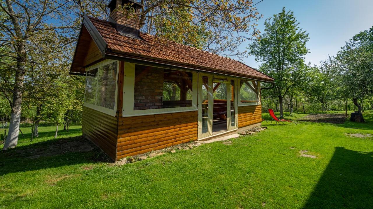 Holiday Home "Sleme" With Jacuzzi, Big Garden And Arbor With Fireplace Skrad エクステリア 写真
