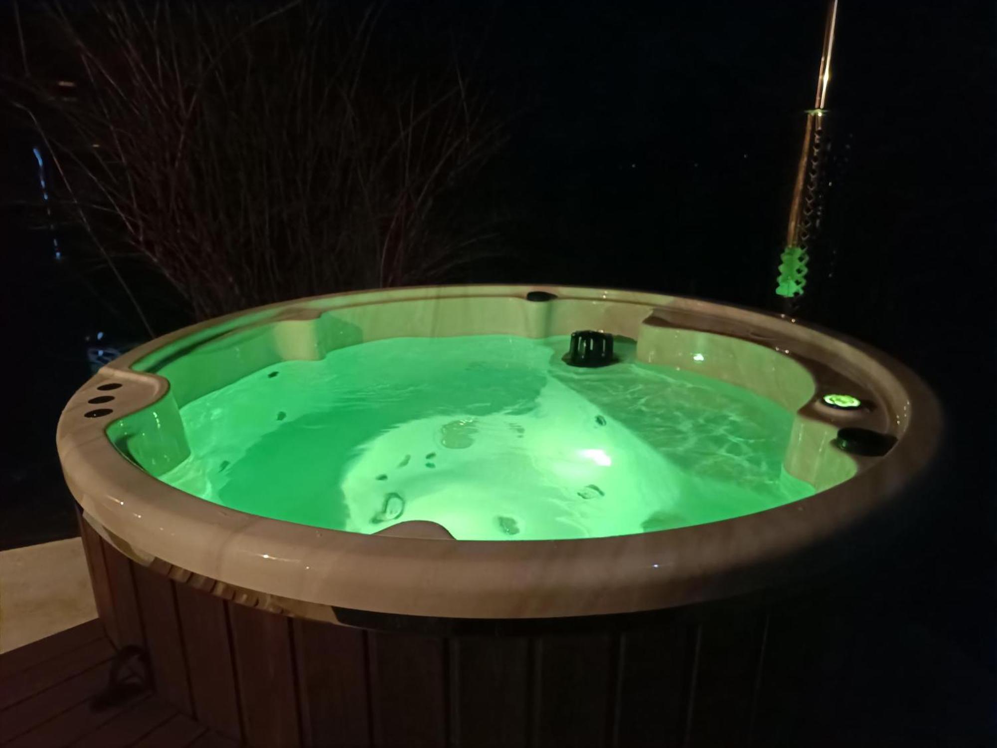 Holiday Home "Sleme" With Jacuzzi, Big Garden And Arbor With Fireplace Skrad エクステリア 写真